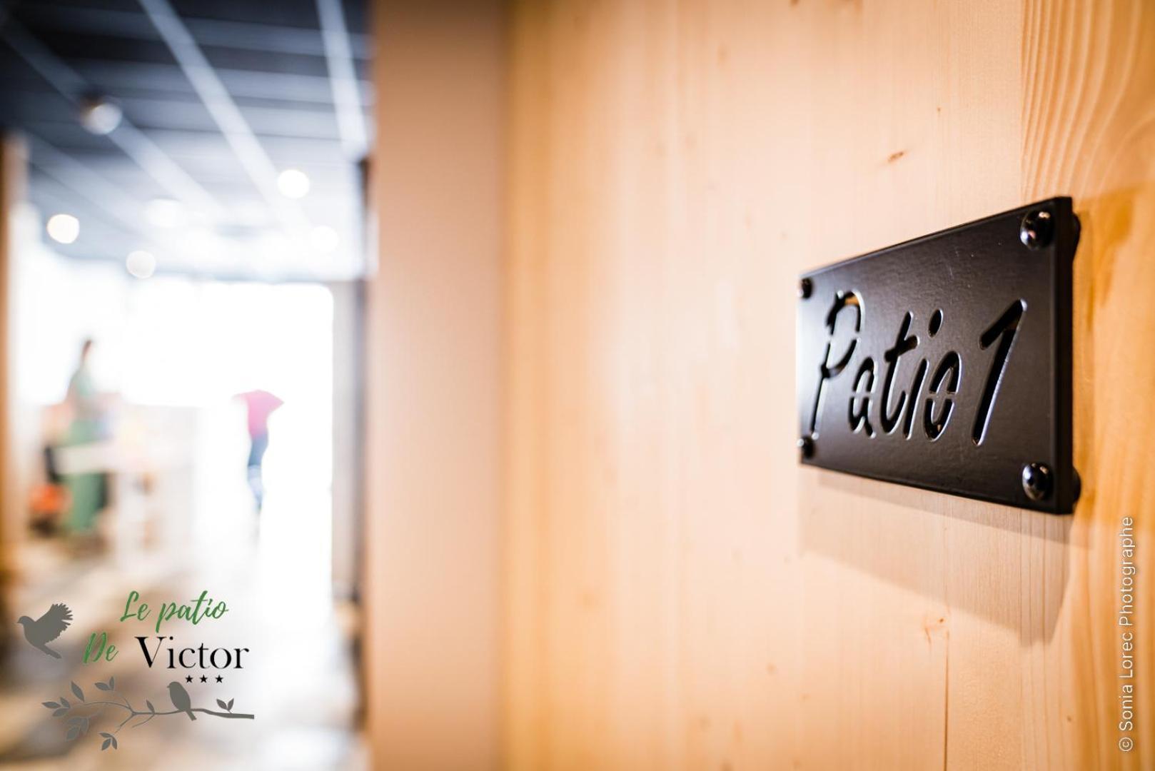 Hotel Le Patio De Victor, ロリアン エクステリア 写真