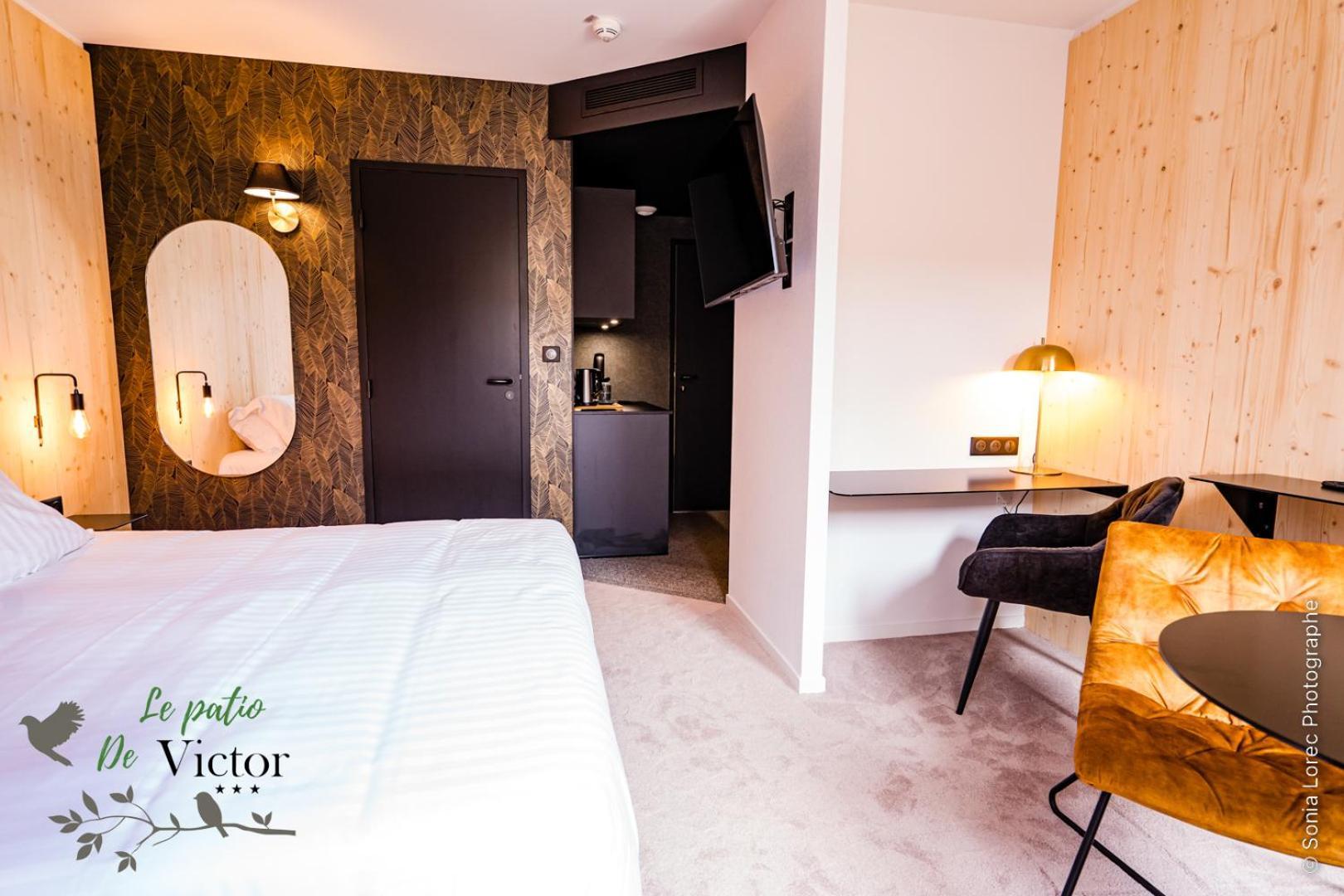 Hotel Le Patio De Victor, ロリアン エクステリア 写真