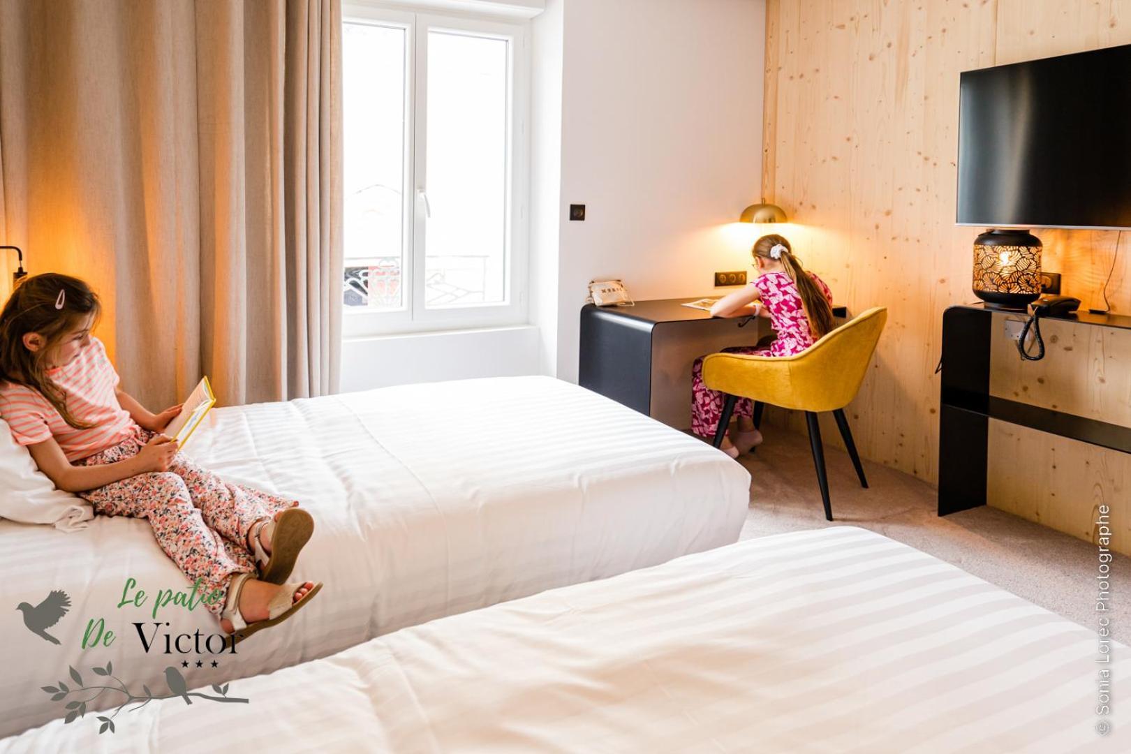 Hotel Le Patio De Victor, ロリアン エクステリア 写真